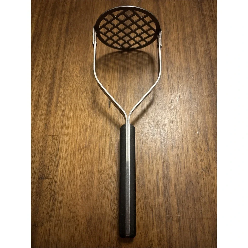 Vintage Flint Arrowhead‎ Potato Masher Stainless Steel USA Black Handle 9
